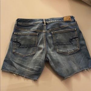 American Eagle Shorts size 12 Super Stretch